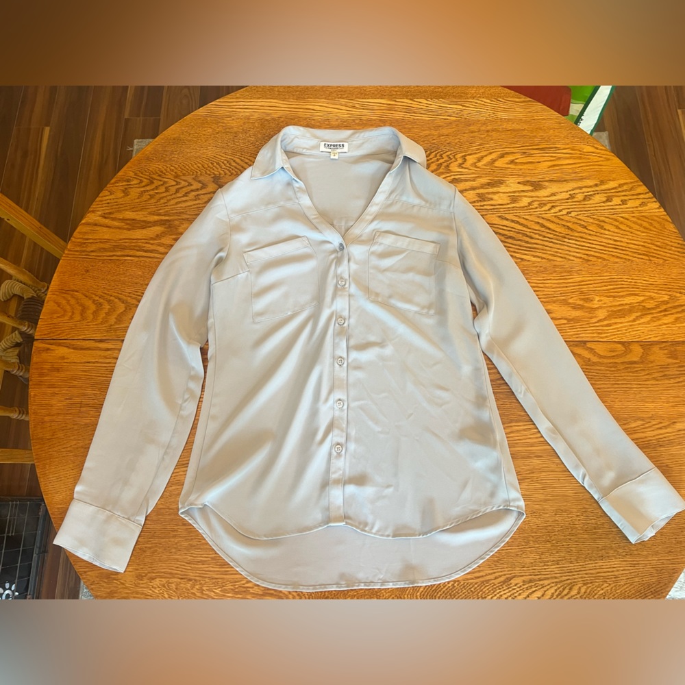 Express Women’s Portofino Shirt Size Small